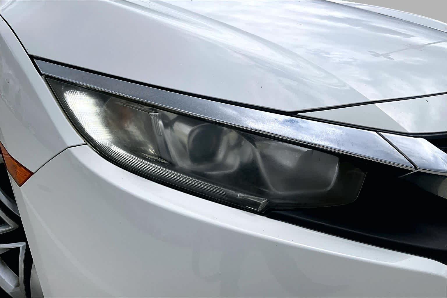Used 2017 Taffeta White Honda LX image 26