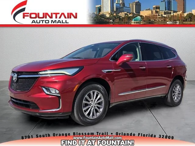 2024 Buick Enclave Essence's photo