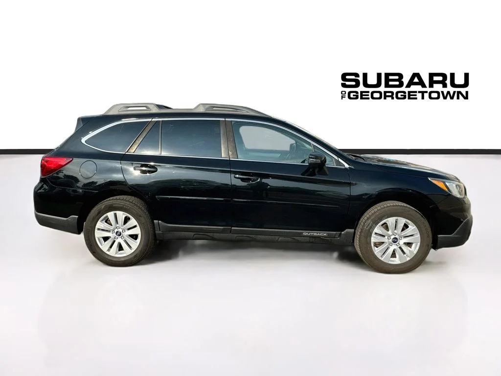 Used 2017 Black Subaru 2.5i Premium image 8