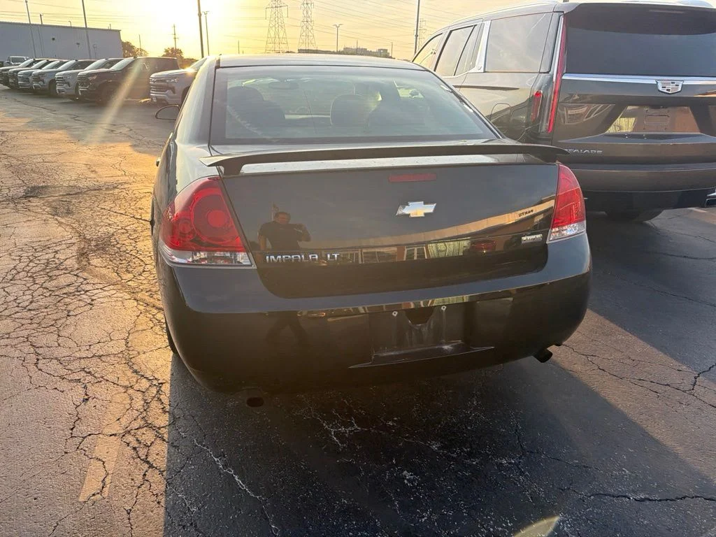 Used 2012 Black Chevrolet LT image 3