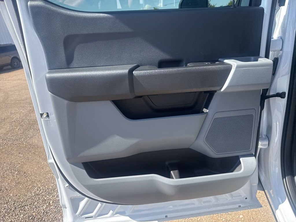 New 2026 White Ford XL image 31
