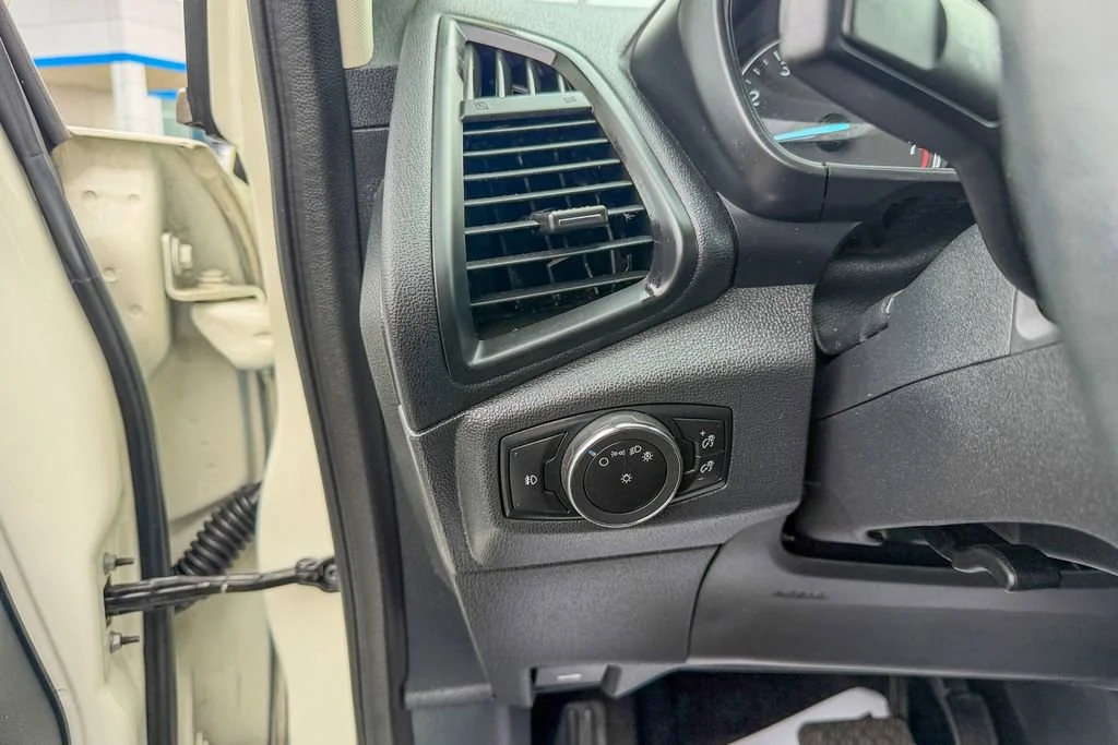 Used 2020 White Ford Titanium image 16