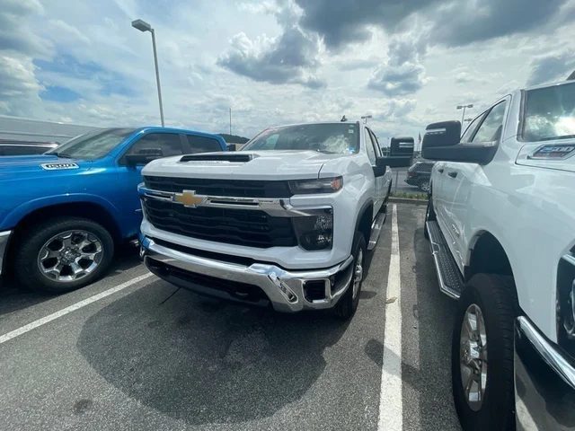 2024 Chevrolet Silverado 2500HD LT