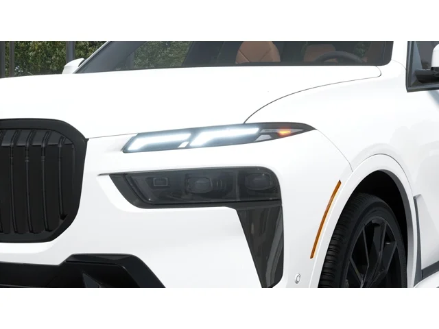 New 2027 Alpine White BMW  image 6