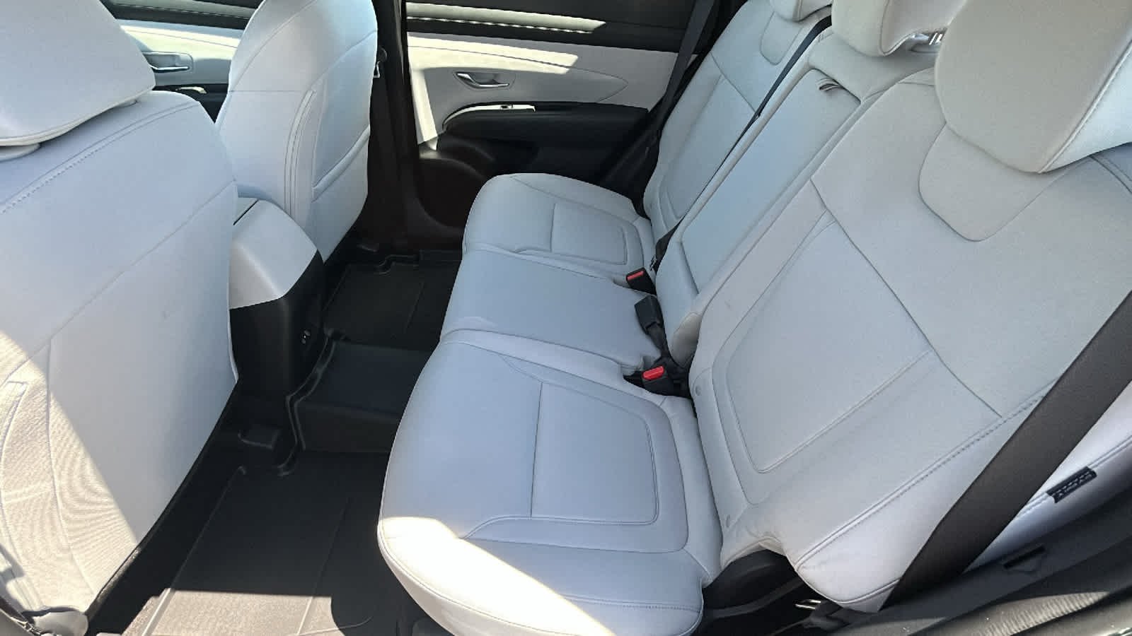 New 2026 Rockwood Green Hyundai SE AWD image 24