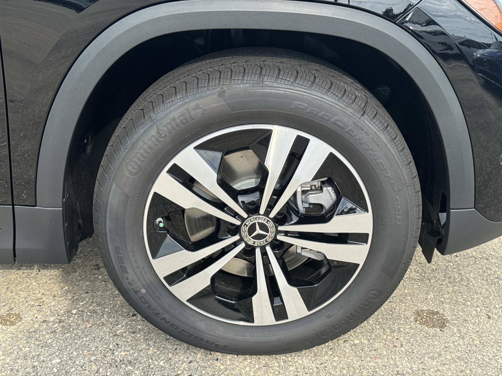New 2026 Black Mercedes-Benz GLA 250 image 3
