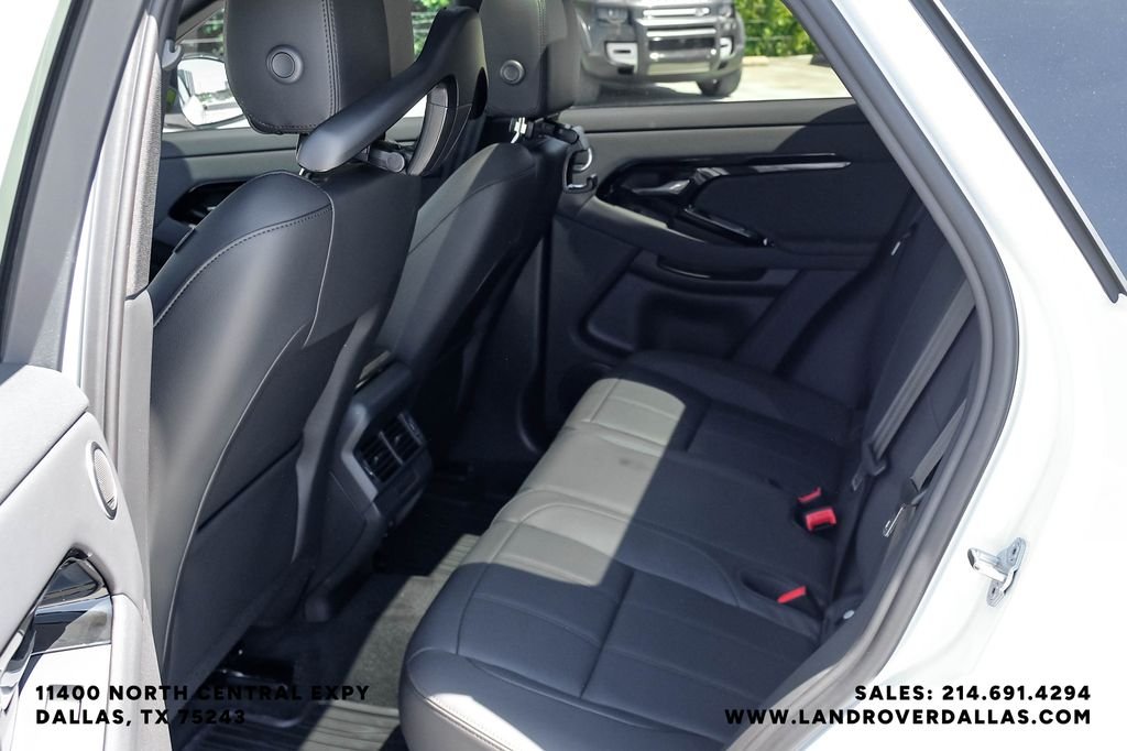 New 2026 Fuji White Land Rover S image 40