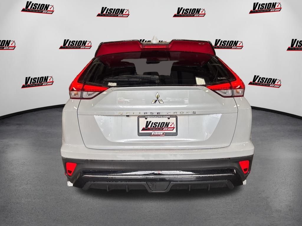 Used 2024 White Mitsubishi Ralliart image 5