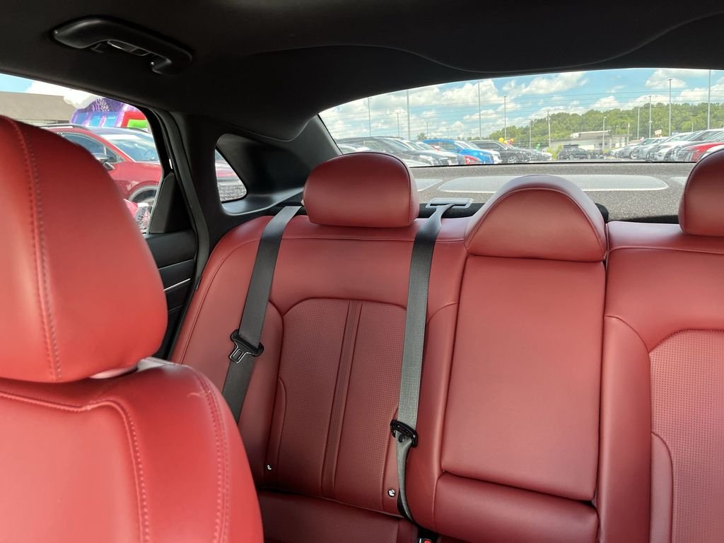 2025 Kia K5 GT-Line - Photo 12