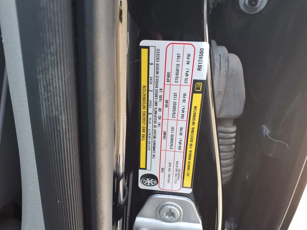 Used 2024 Black Jeep Series II image 39
