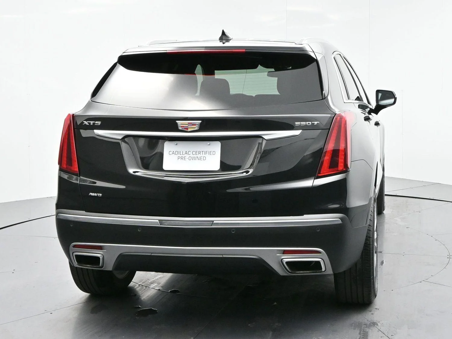 Used 2025 Stellar Black Metallic Cadillac Premium Luxury image 6