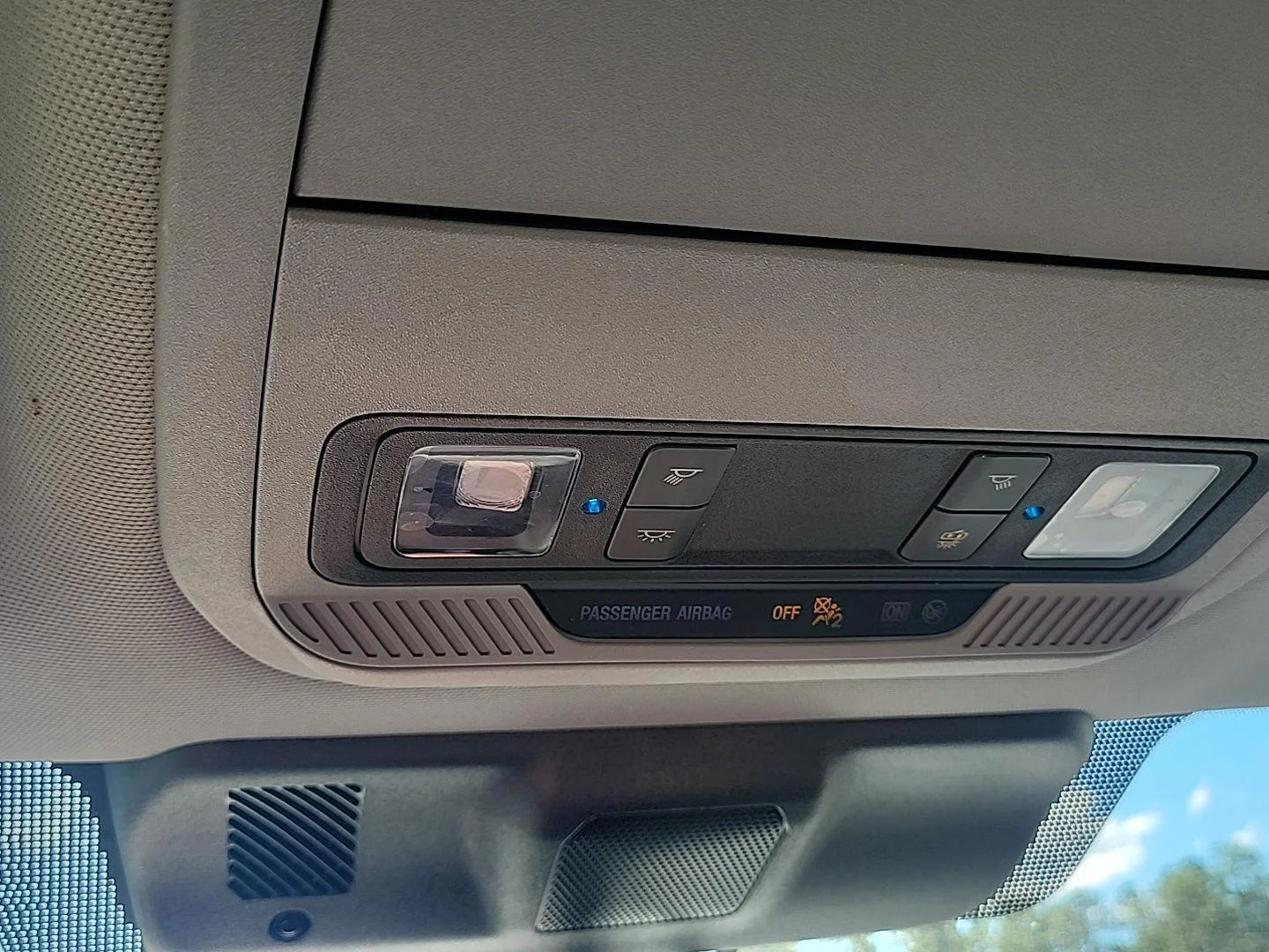 Used 2021 Oxford White Ford XLT image 8