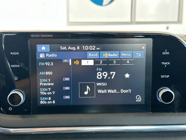 Used 2020 Gray Hyundai SEL image 14