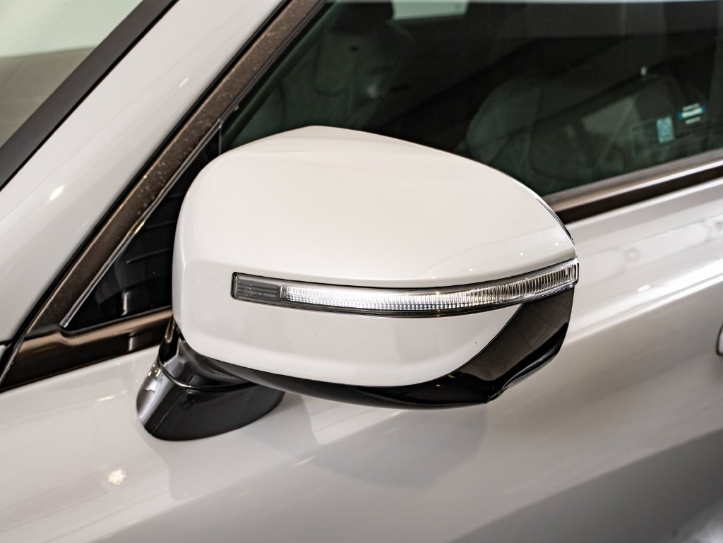 Used 2023 Wolf Gray Kia SX-Prestige X-Line image 16