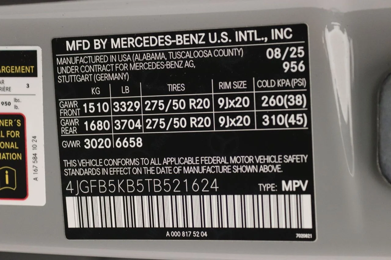 New 2026 MANUFAKTUR Alpine Grey Mercedes-Benz 450 4MATIC® image 11