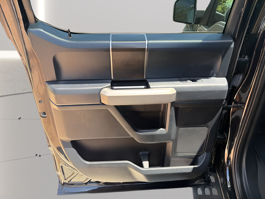 Used 2020 Black Ford Raptor image 31