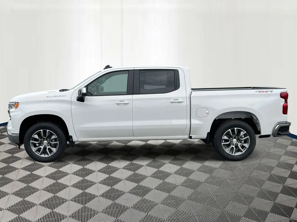 Used 2026 Summit White Chevrolet LT (2FL) image 2