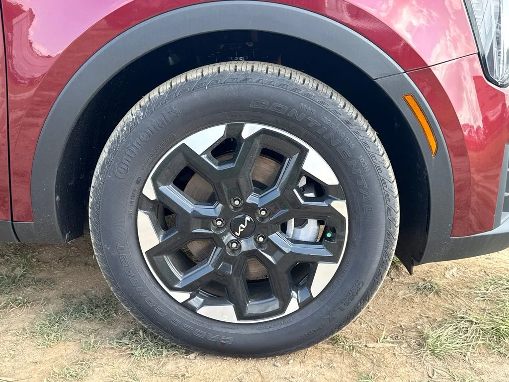 New 2025 Red Kia S image 12