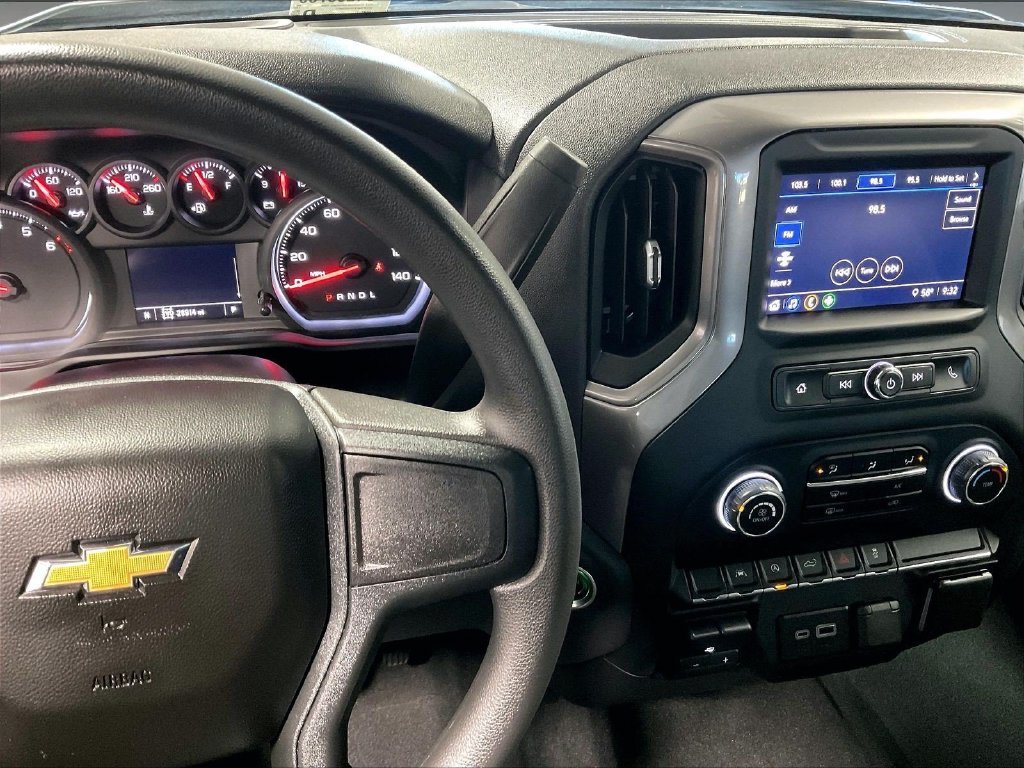 Used 2023 Gray Chevrolet Custom image 18