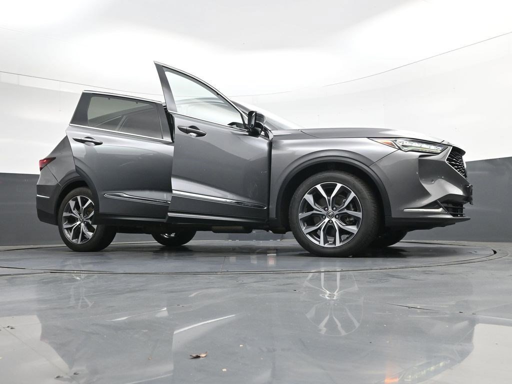 Used 2023 Liquid Carbon Metallic Acura w/Technology Package image 39