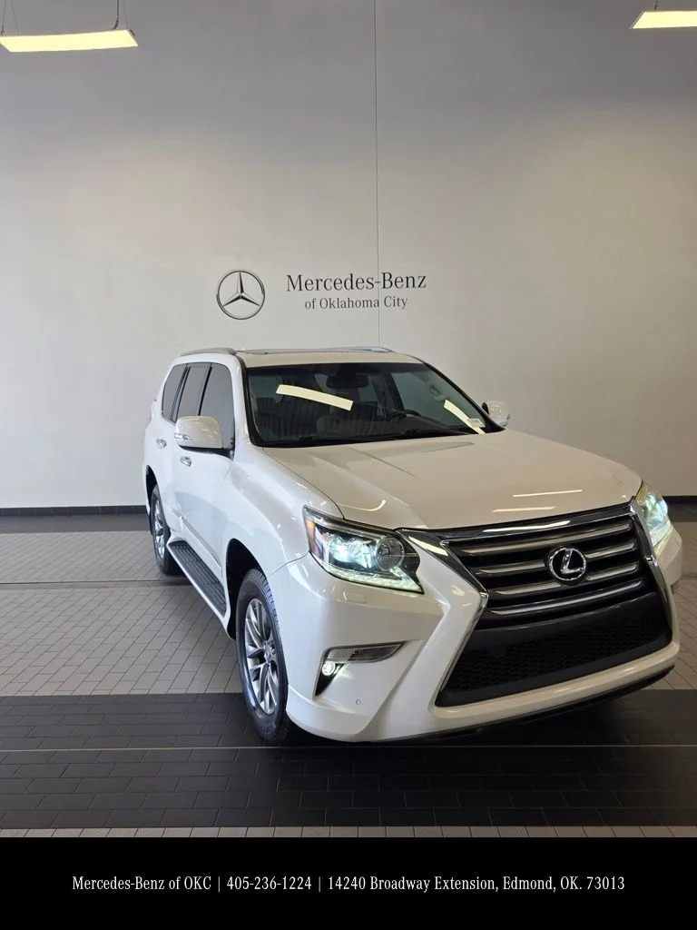 Used 2014 White Lexus 460 Luxury image 3