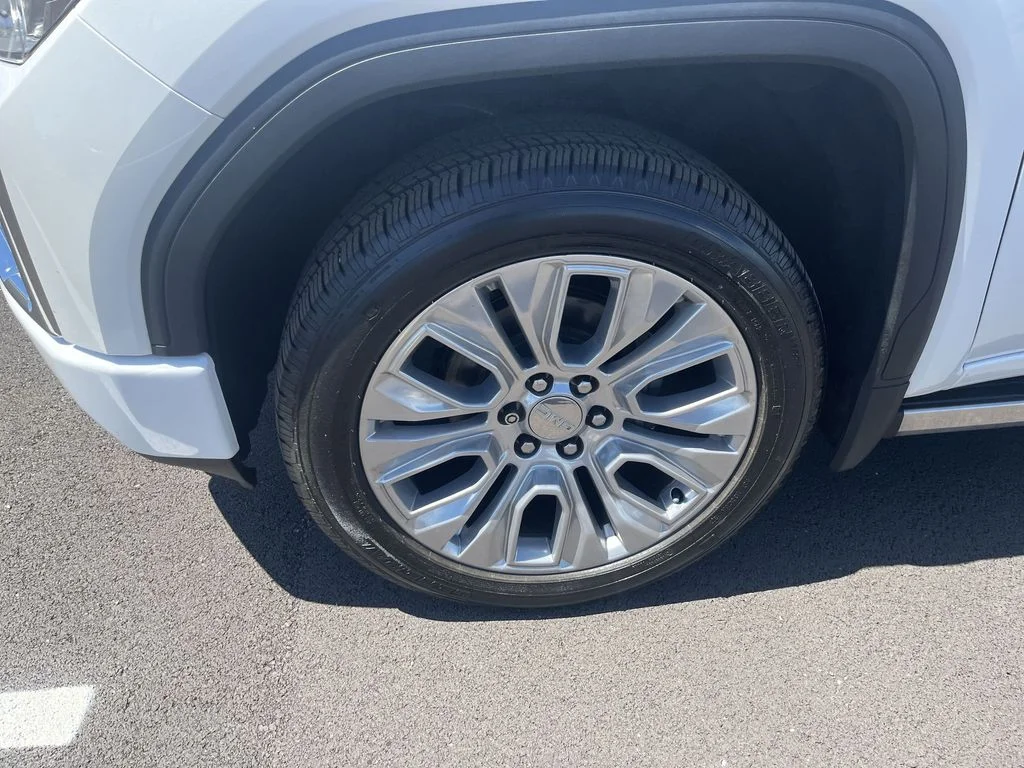 Certified Used 2022 White GMC Denali image 10