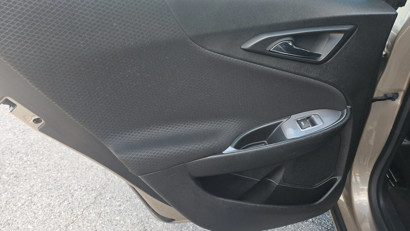 Used 2024 Gray Chevrolet LT image 14