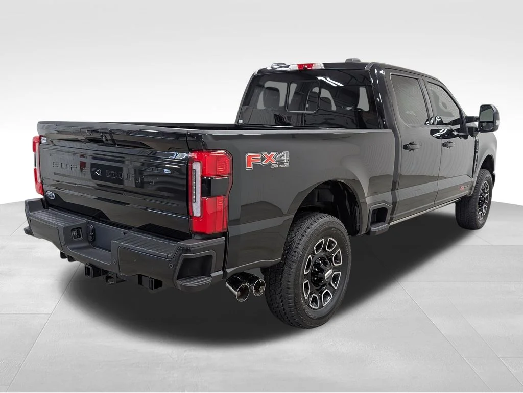 New 2026 Agate Black Metallic Ford F-250® Platinum® image 27
