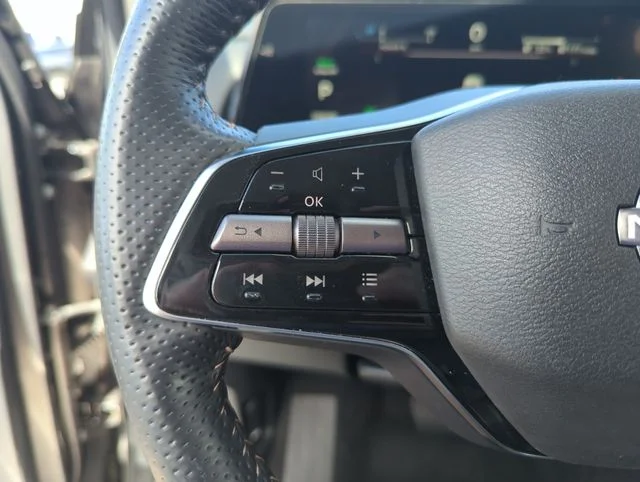 Used 2024 Black Nissan EVOLVE+ image 42