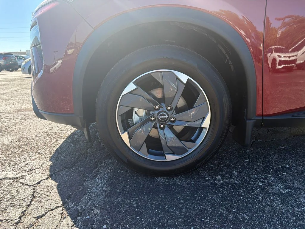 Used 2025 Red Nissan SV image 32