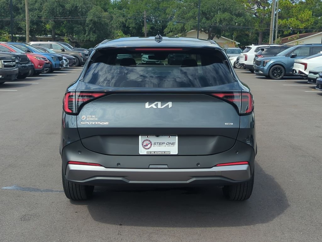 New 2027 Gravity Gray Kia S image 6
