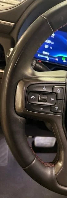 2023 Chevrolet Suburban RST - Photo 32