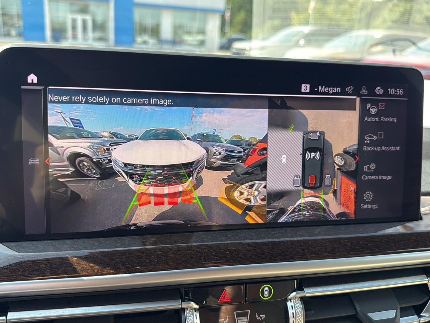 Used 2024 Jet Black BMW xDrive30i image 7