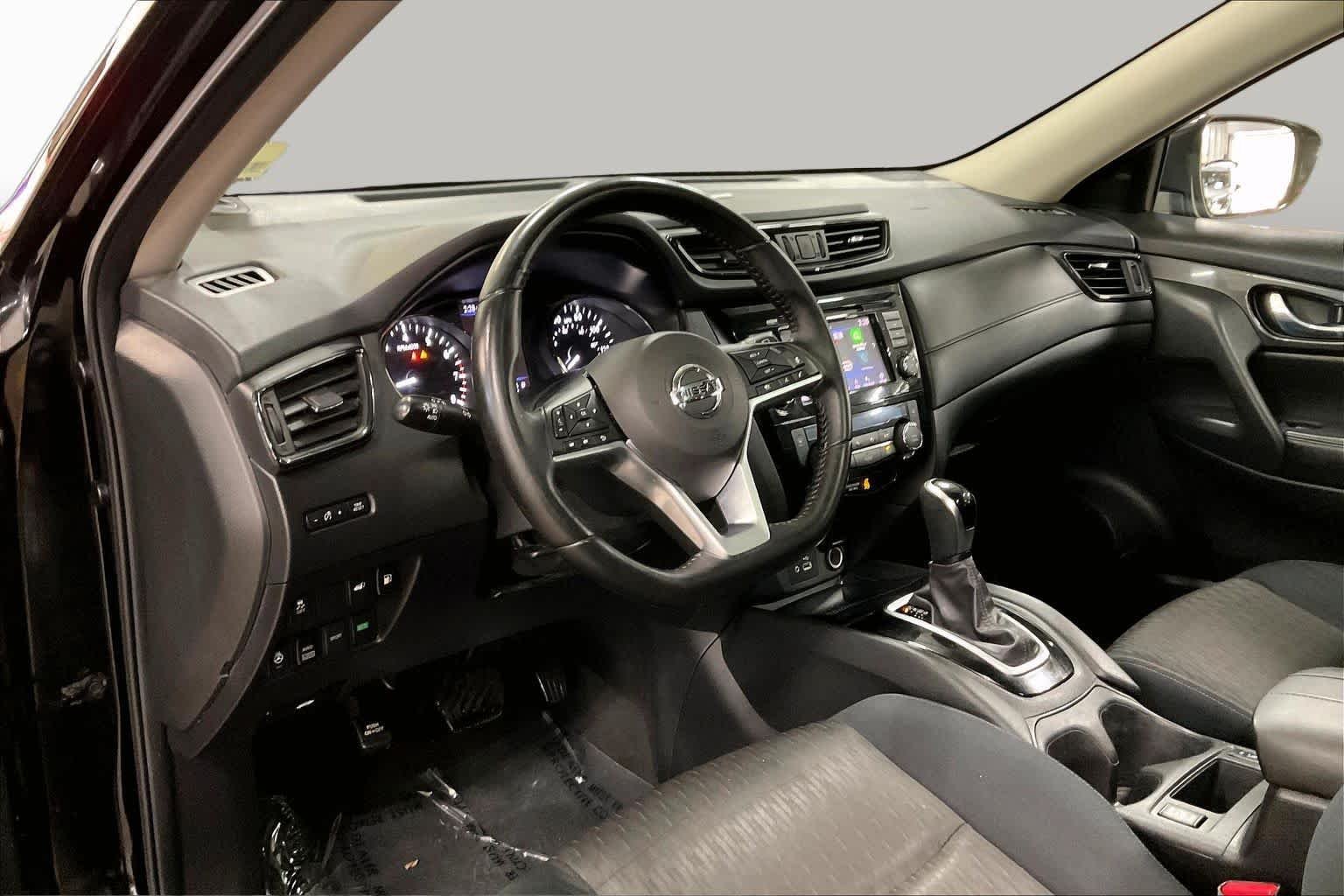 Used 2018 Magnetic Black Nissan SV image 18
