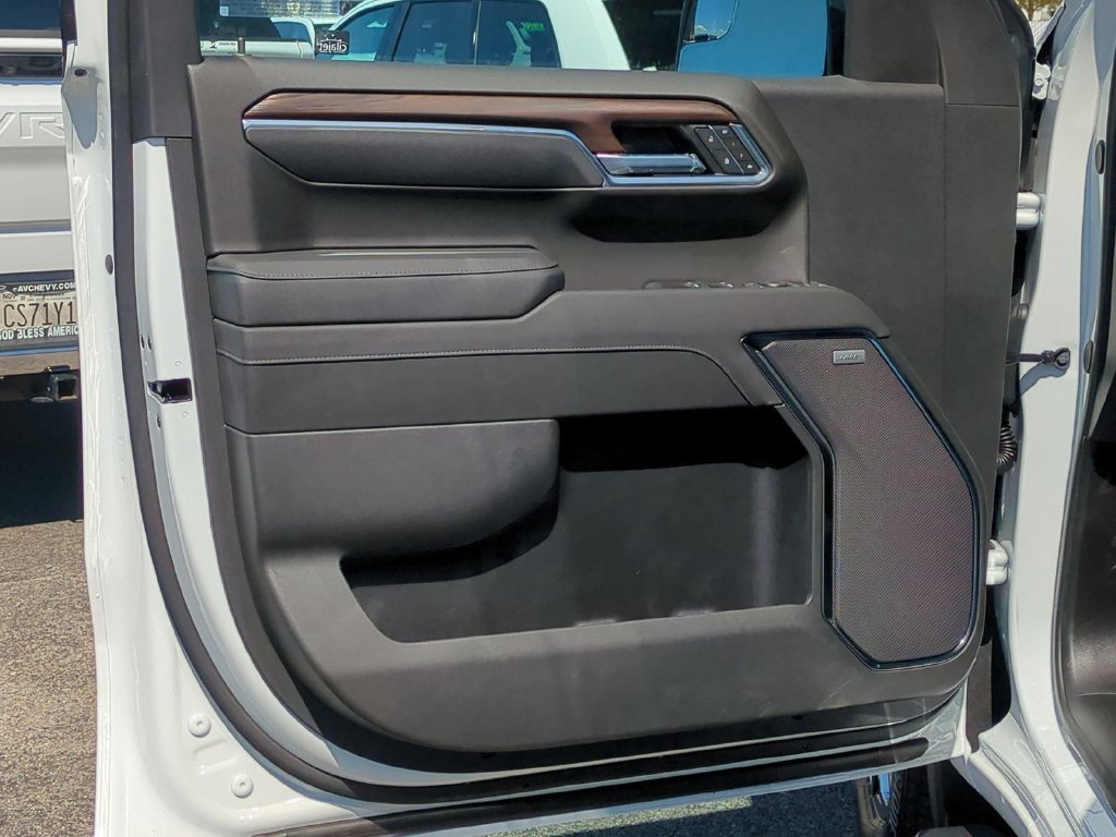 2026 GMC Sierra 1500 SLT - Photo 22