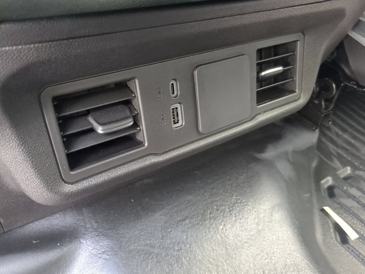 2026 GMC Sierra 2500HD Pro - Photo 20