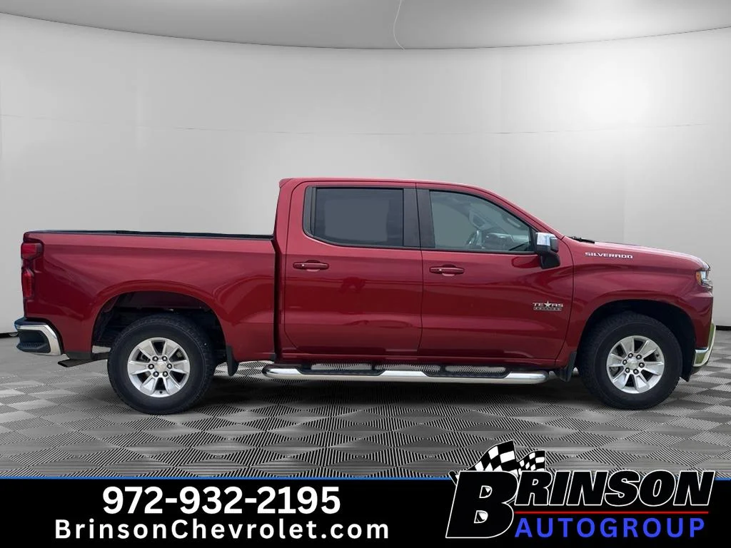 Used 2019 CAJUN RED TINTCOAT Chevrolet LT image 4