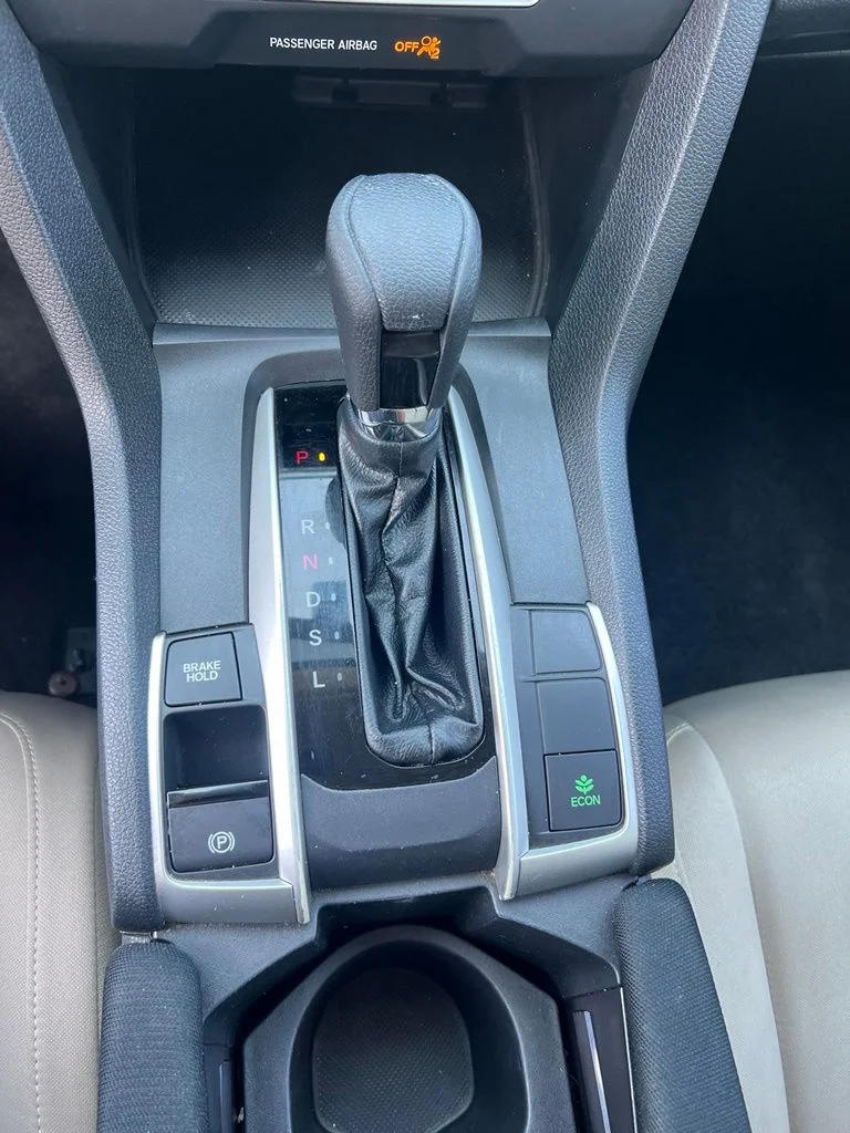 Used 2018 Taffeta White Honda LX image 16