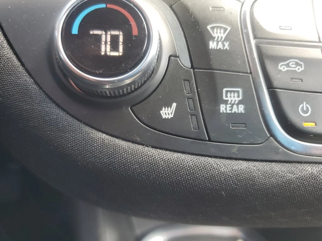 Used 2025 Gray Chevrolet LT image 22