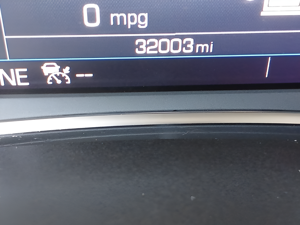 Used 2024 Silver GMC SLE image 15