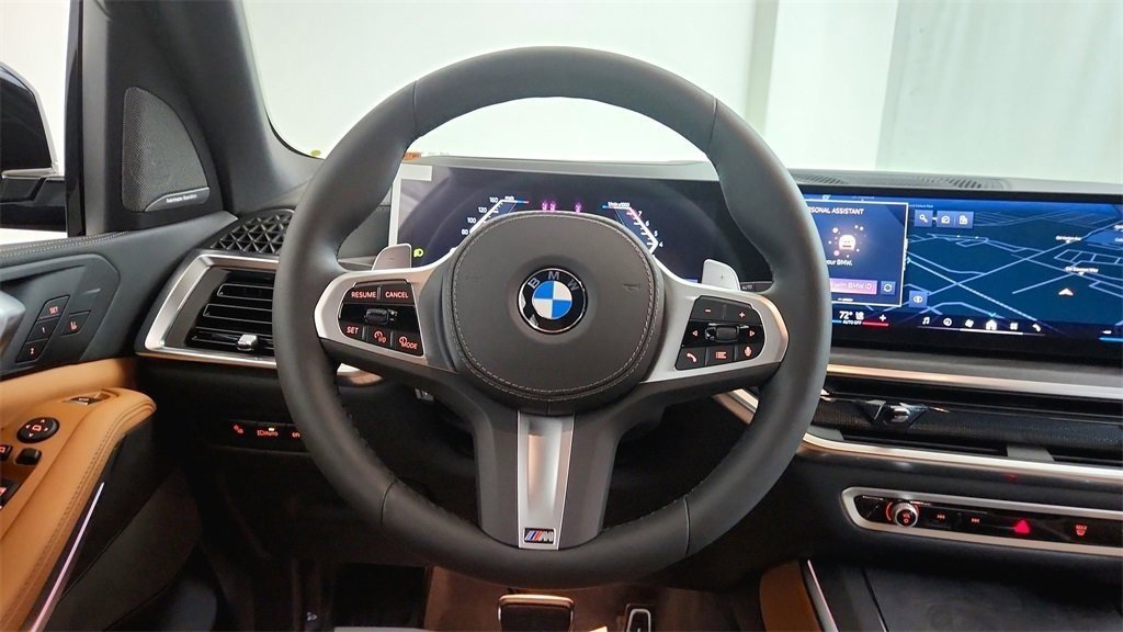 Used 2026 Tanzanite Blue II Metallic BMW xDrive40i image 16