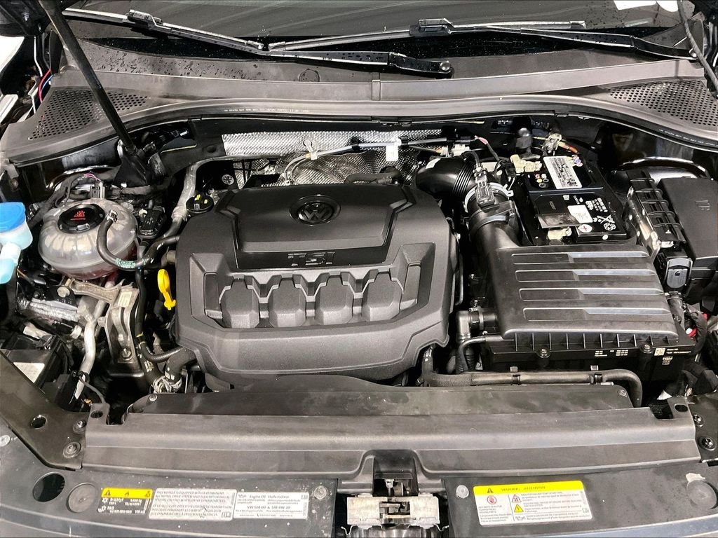 Certified Used 2022 Gray Volkswagen 2.0T SEL R-Line image 35
