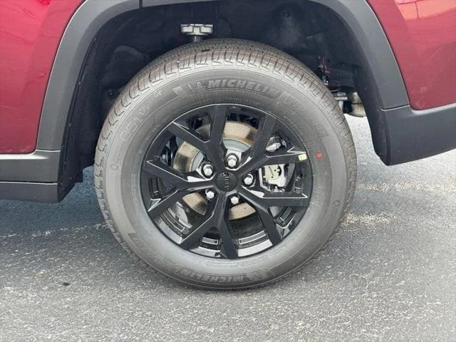 New 2026 Velvet Red Pearlcoat Jeep Laredo image 4