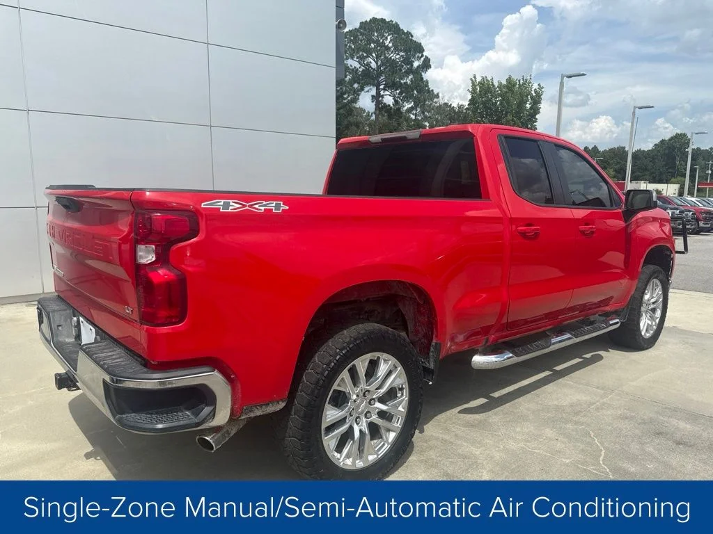 Used 2020 Red Chevrolet LT image 6