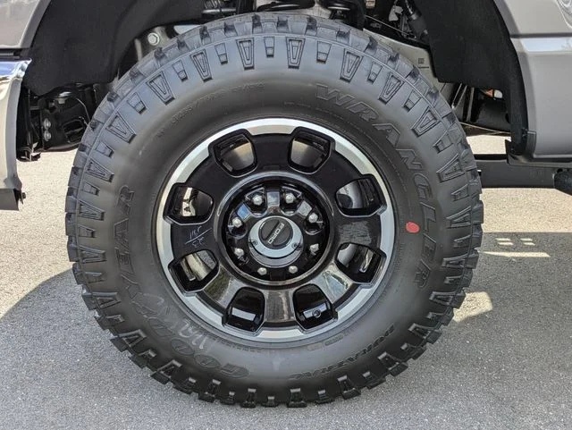 New 2026 Carbonized Gray Metallic Ford F-250® XLT image 11