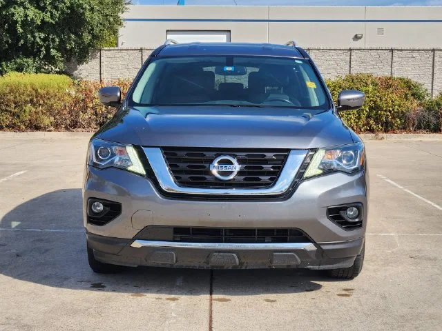 Used 2017 Nissan Pathfinder SV with VIN 5N1DR2MN1HC686497 for sale in Grapevine, TX