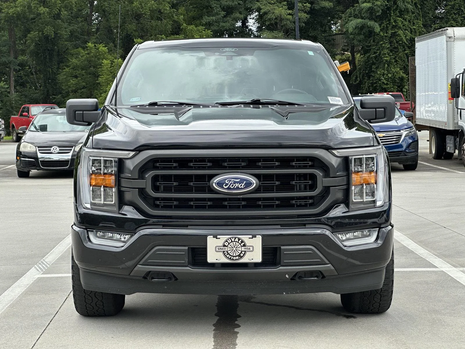 Used 2022 Agate Black Metallic Ford XLT image 2
