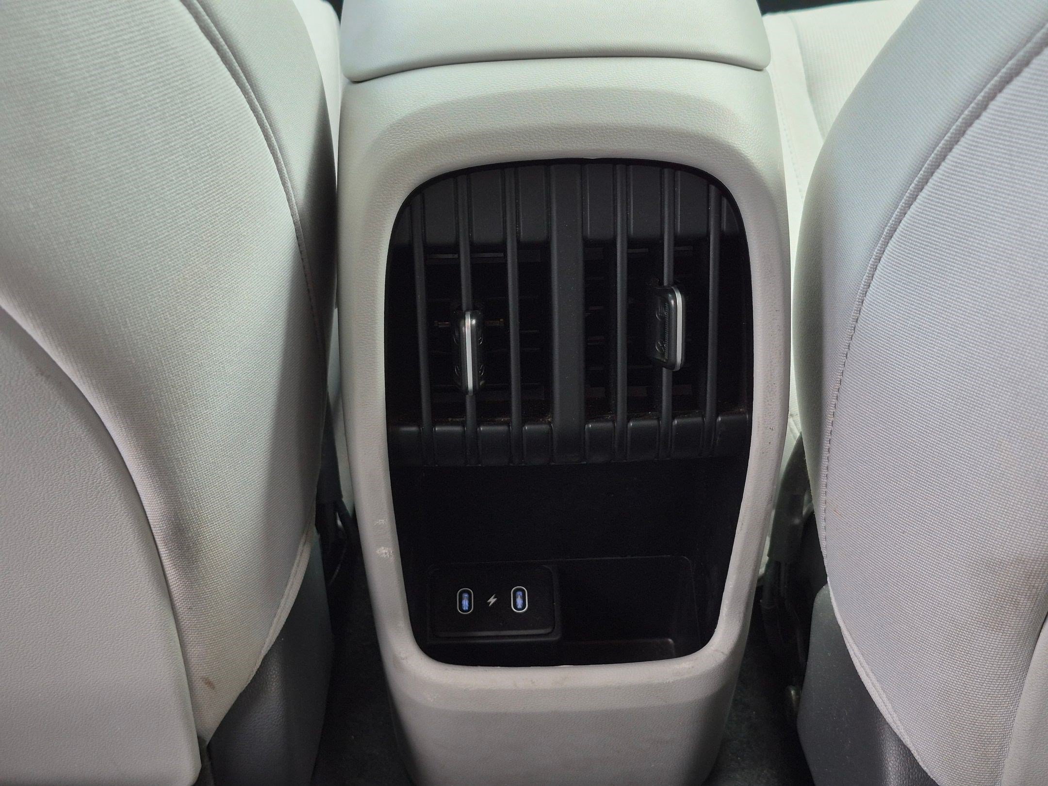 Used 2024 Abyss Black Pearl Hyundai SEL image 24