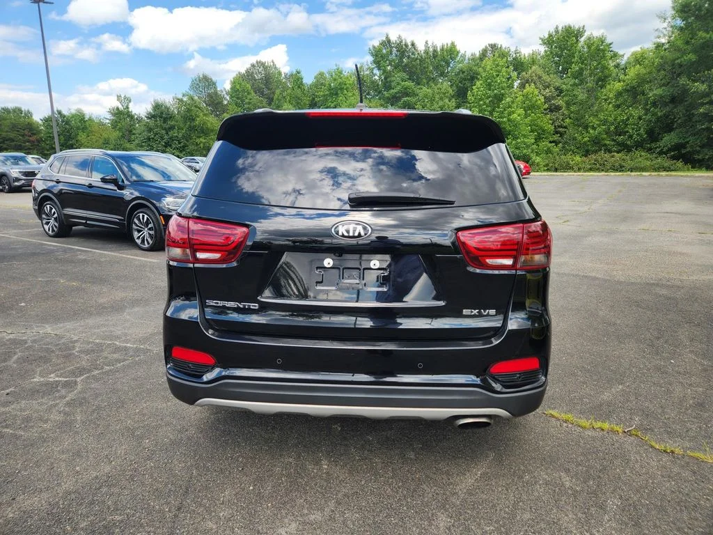 Used 2020 Black Kia EX image 9