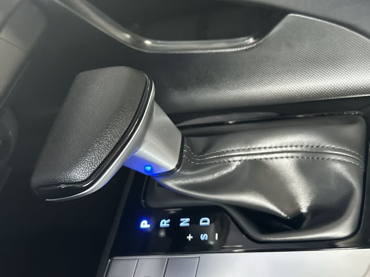 2026 Hyundai Elantra SE - Photo 21